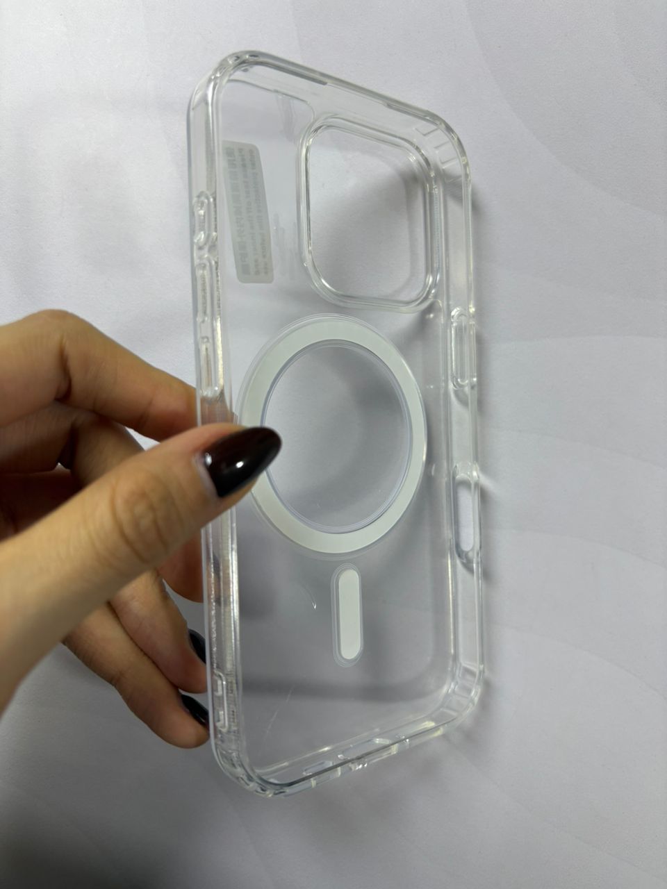 Case transparente con MagSafe iPhone 16 Pro - imagen 2