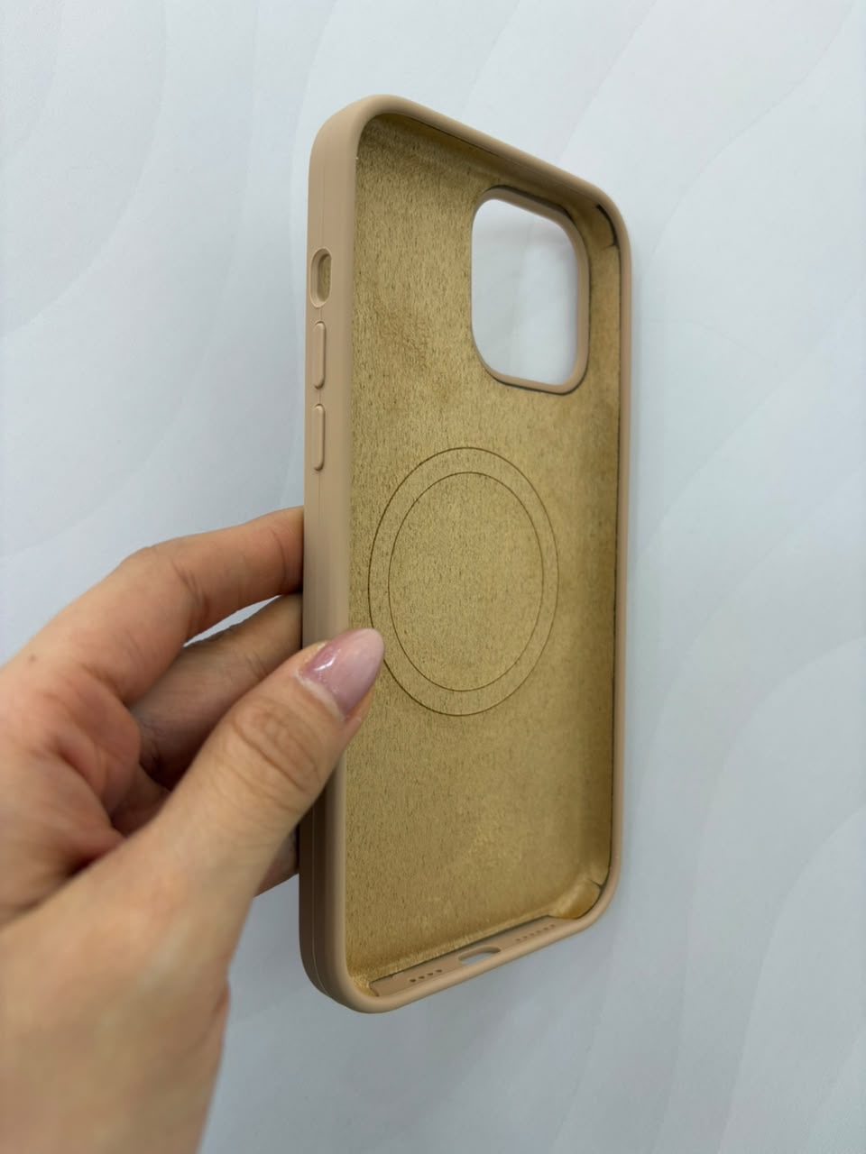 Case silicone con MagSafe iPhone 13 Pro Max - imagen 2