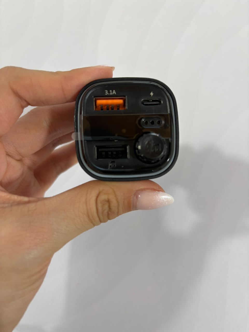 Transmisor  FM Bluetooth para carro - imagen 3