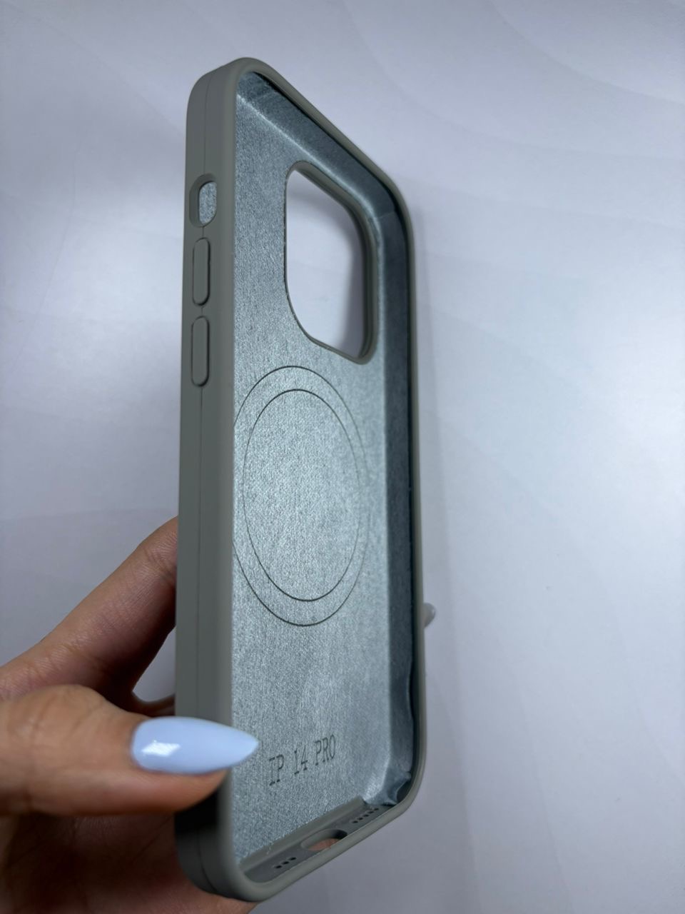 Case silicone premium iPhone 14 Pro - imagen 2
