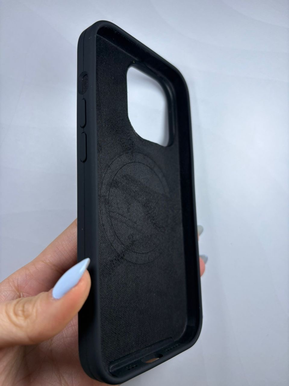 Case silicone premium iPhone 14 Pro - imagen 2