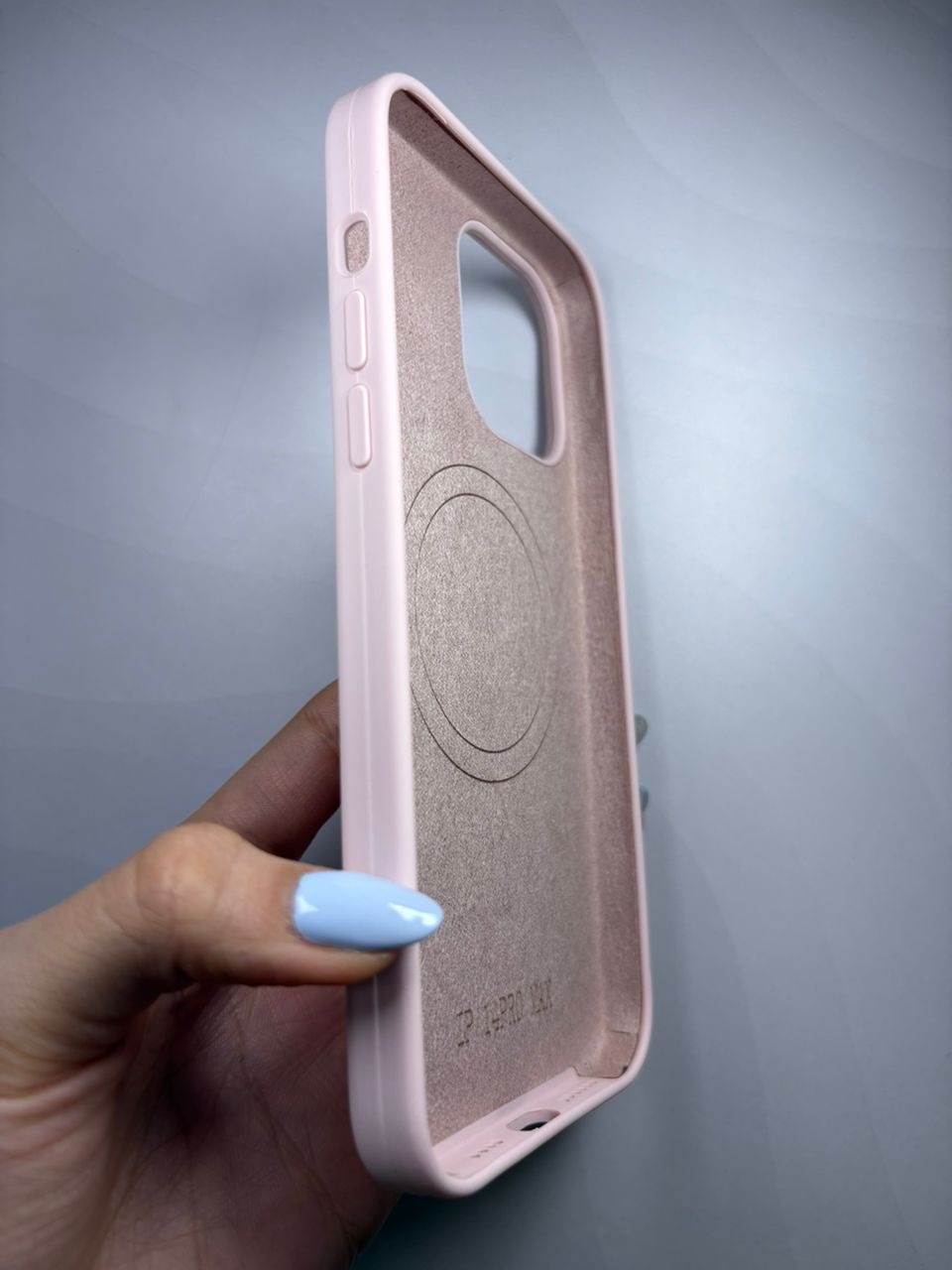 Case silicone premium iPhone 14 Pro Max - imagen 2