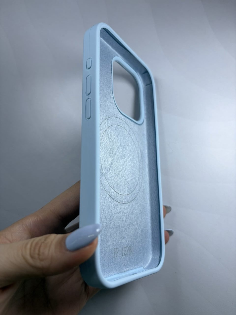 Case silicone premium iPhone 15 Pro - imagen 2