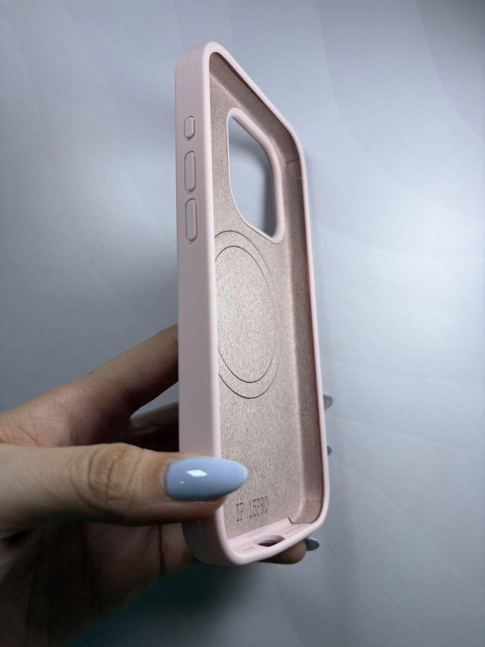 Case silicone premium iPhone 15 Pro - imagen 2
