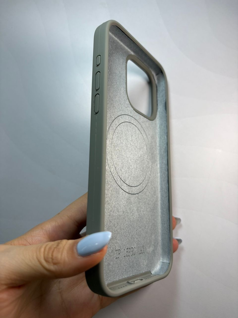 Case silicone premium iPhone 15 Pro Max - imagen 2