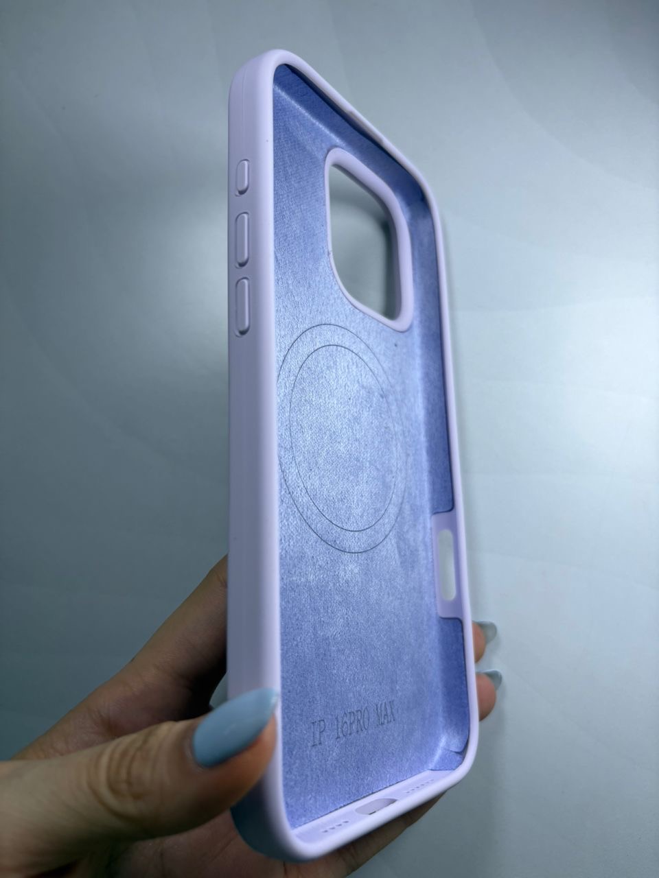 Case silicone premium iPhone 16 Pro Max - imagen 2
