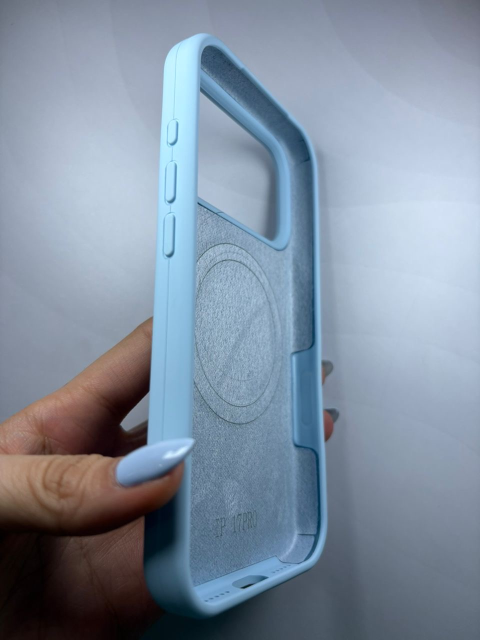 Case silicone premium iPhone 17 Pro - imagen 2