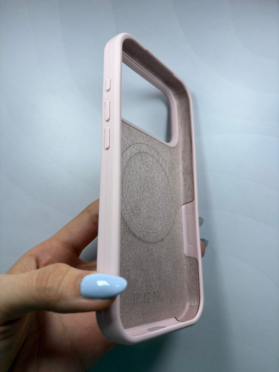 Case silicone premium iPhone 17 Pro - imagen 2