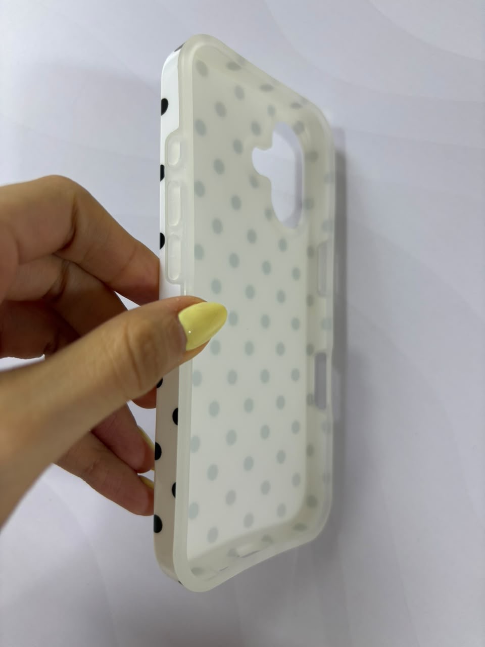 Case iPhone 16 - imagen 2