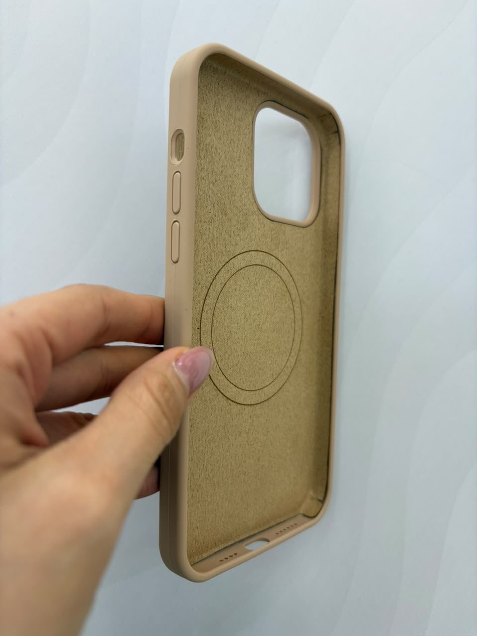 Case silicone con MagSafe iPhone 14 Pro Max - imagen 2