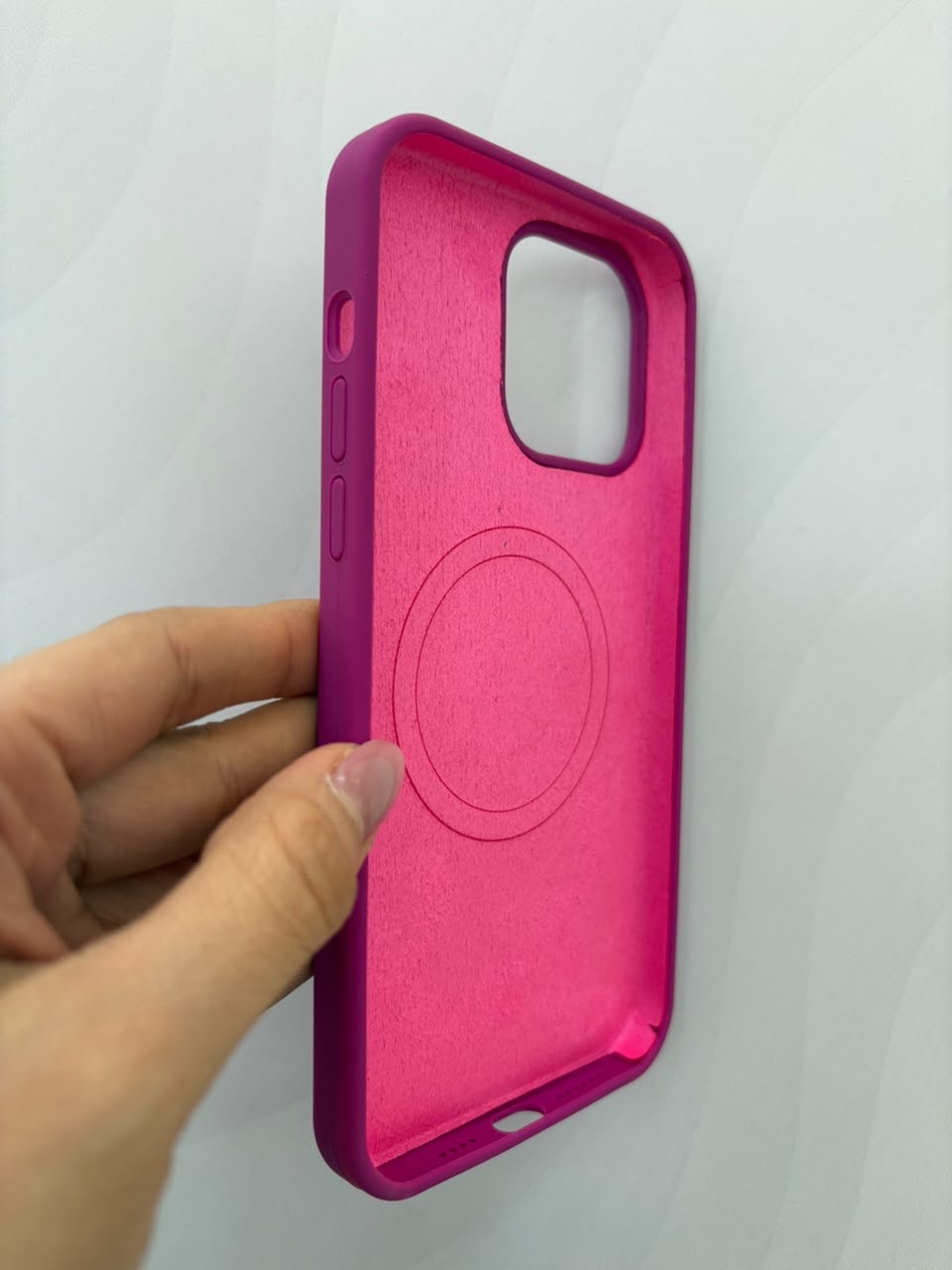 Case silicone con MagSafe iPhone 14 Pro Max - imagen 2