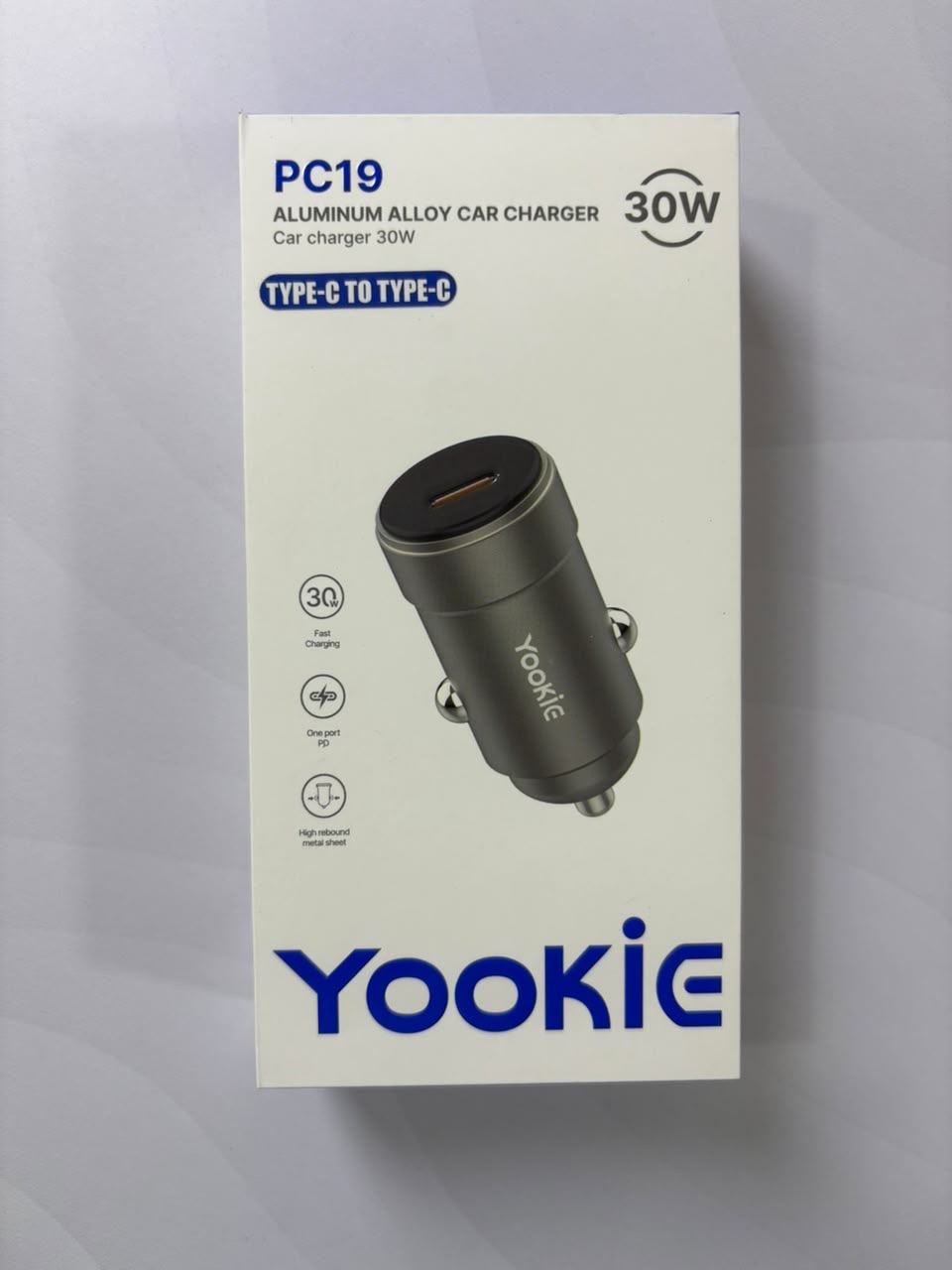 Cargador de carro 30w Marca Yookie - TuCase.sc