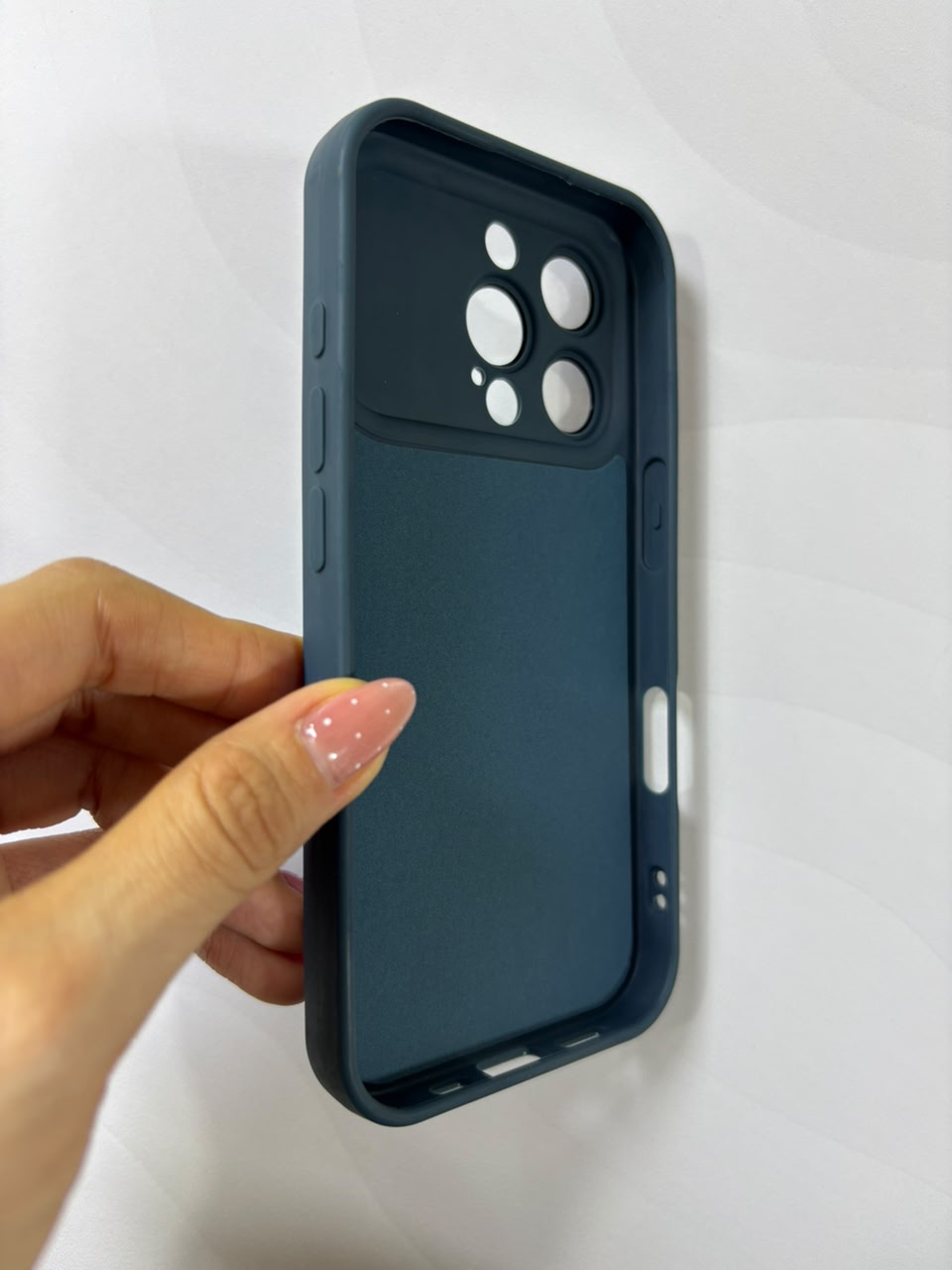 Case iPhone 16 Pro - imagen 2