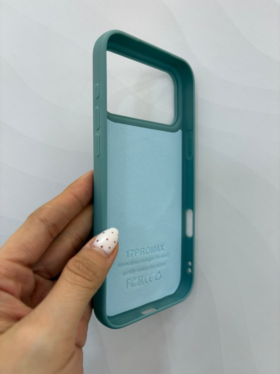 Case iPhone 17 Pro Max / 18 Pro Max - imagen 2