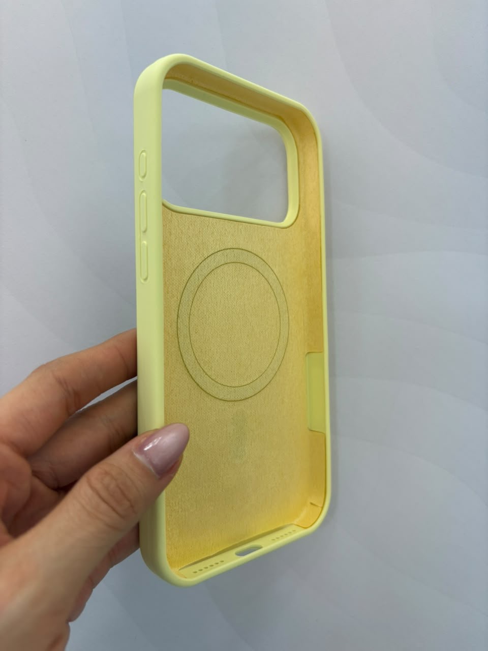 Case silicone con MagSafe iPhone 18 Pro Max / 17 Pro Max - imagen 2