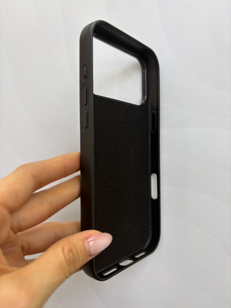 Case de cuero con MagSafe iPhone 17 Pro Max - imagen 3