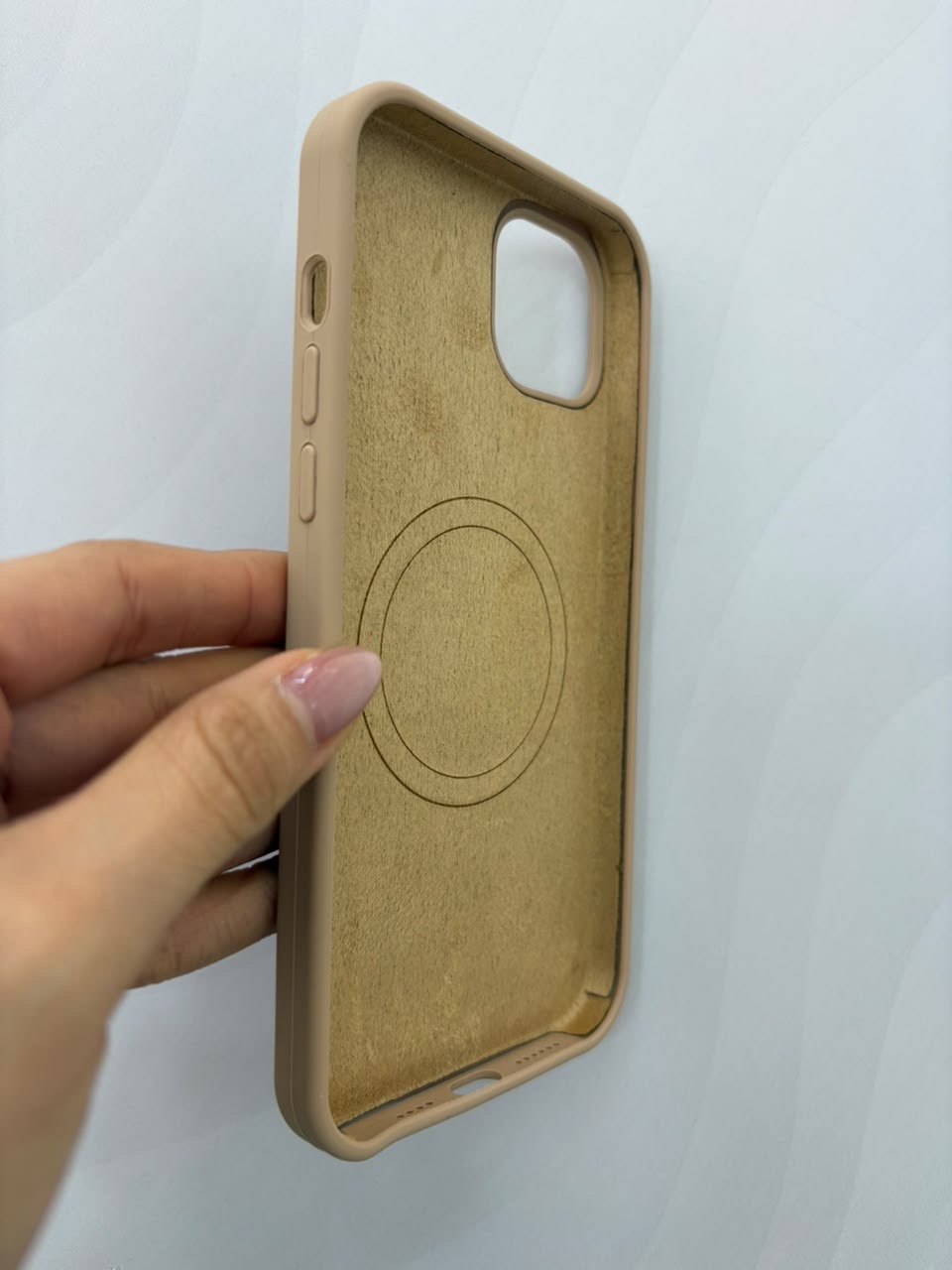 Case silicone con MagSafe iPhone 14 Plus / 15 Plus - imagen 2
