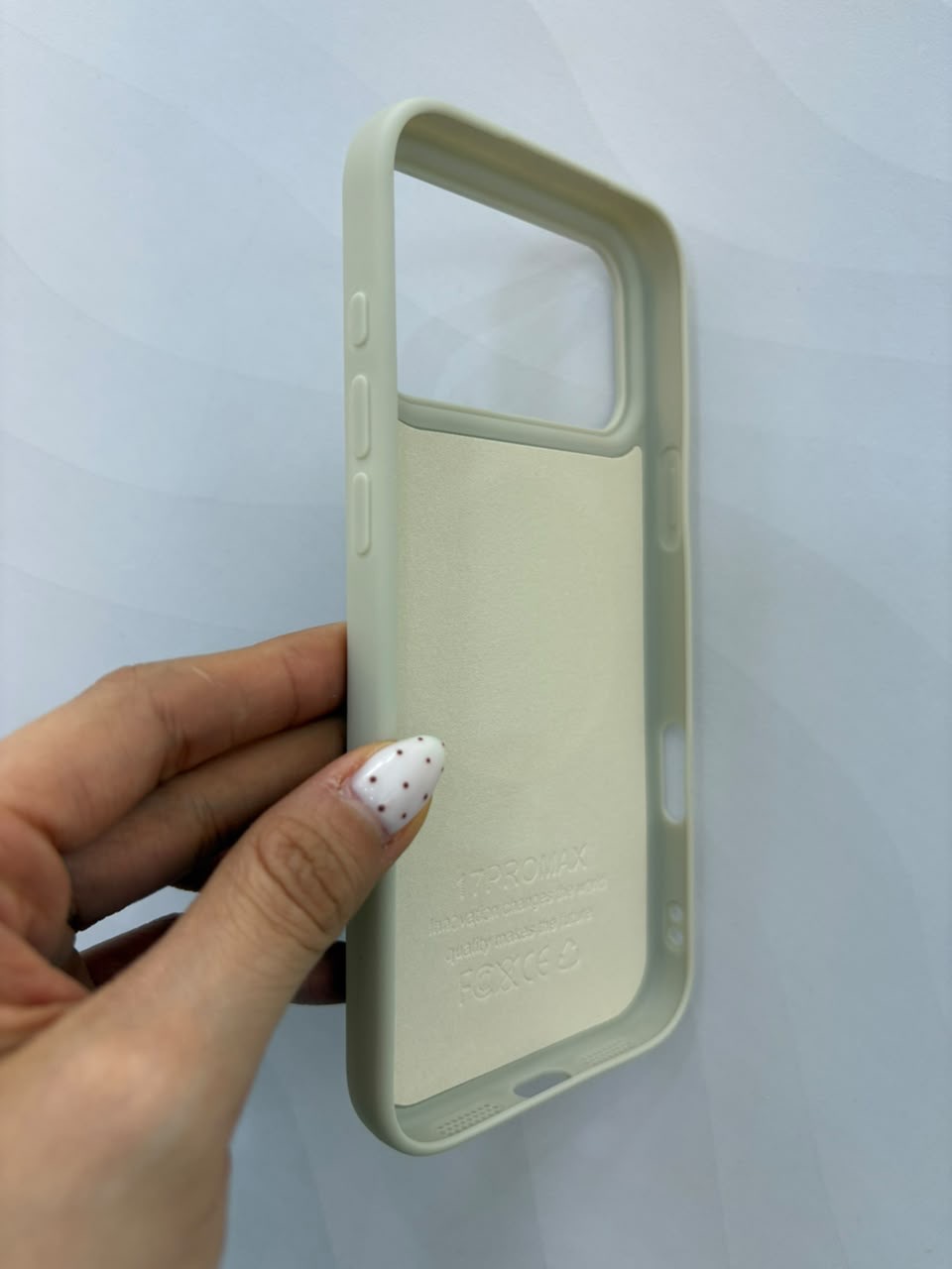 Case iPhone 17 Pro Max / 18 Pro Max - imagen 2