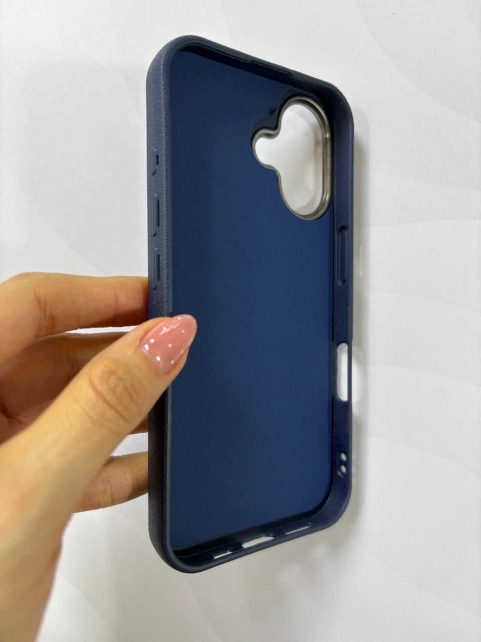 Case iPhone 16 - imagen 2