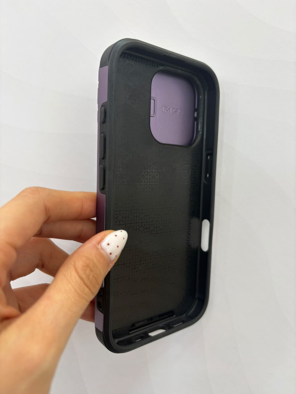 Case iPhone 16 Pro - imagen 2
