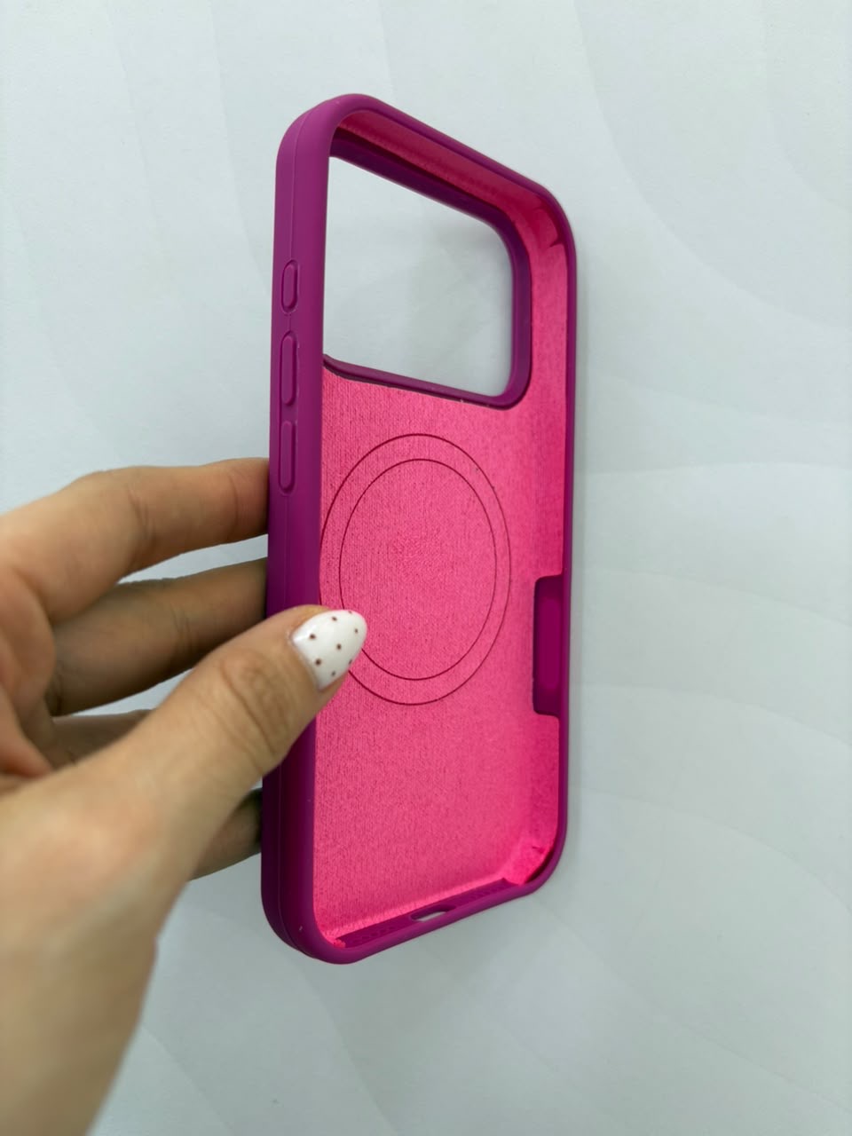 Case silicone con MagSafe iPhone 17 Pro / 18 Pro - imagen 2