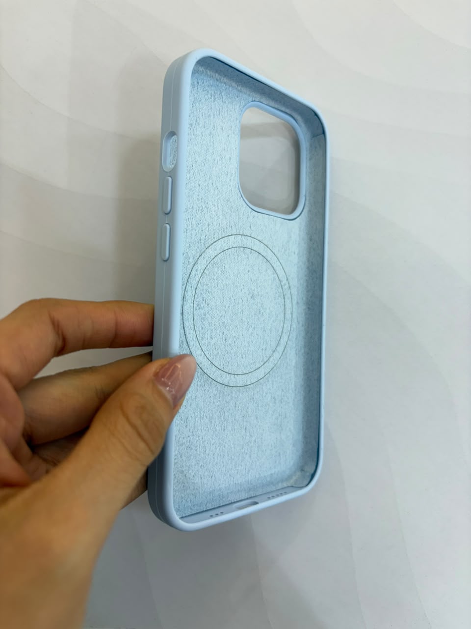 Case silicone con MagSafe iPhone 13 Pro - imagen 2