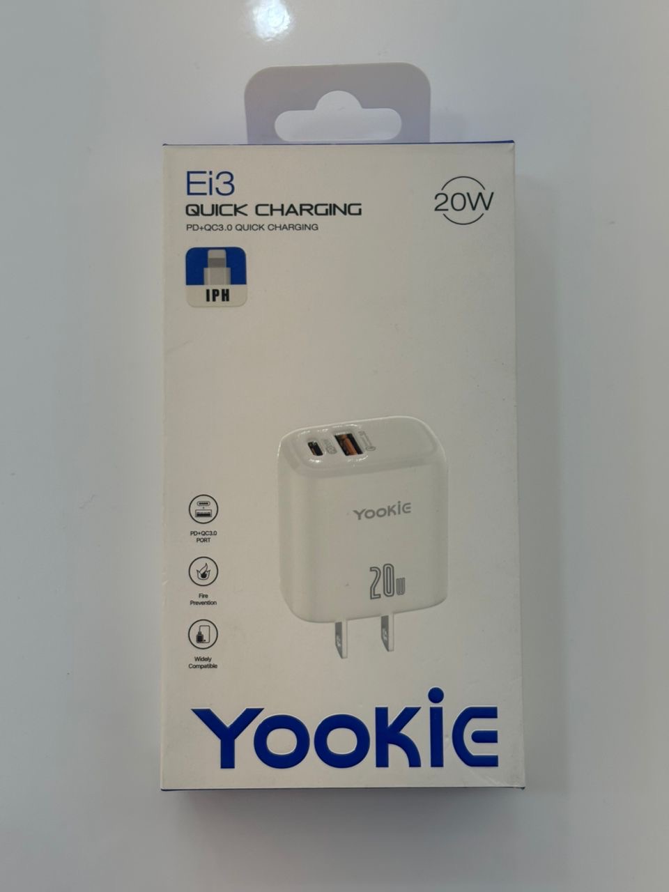 Cubo 20w y cable Lightning Yookie - TuCase.sc