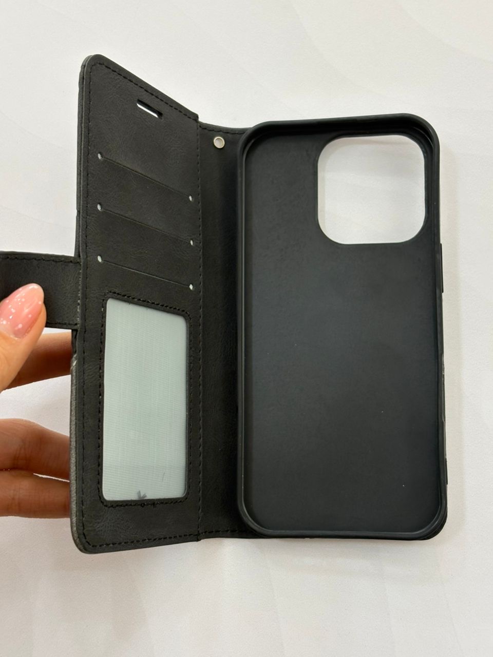 Case Tipo Agenda iPhone 16 Pro - imagen 3