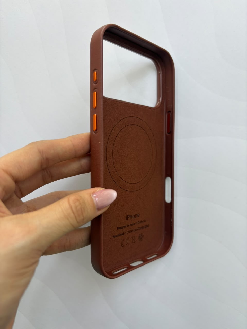 Case de cuero con MagSafe iPhone 17 Pro Max - imagen 3